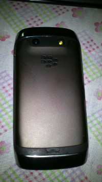 Black BlackBerry Torch 9860