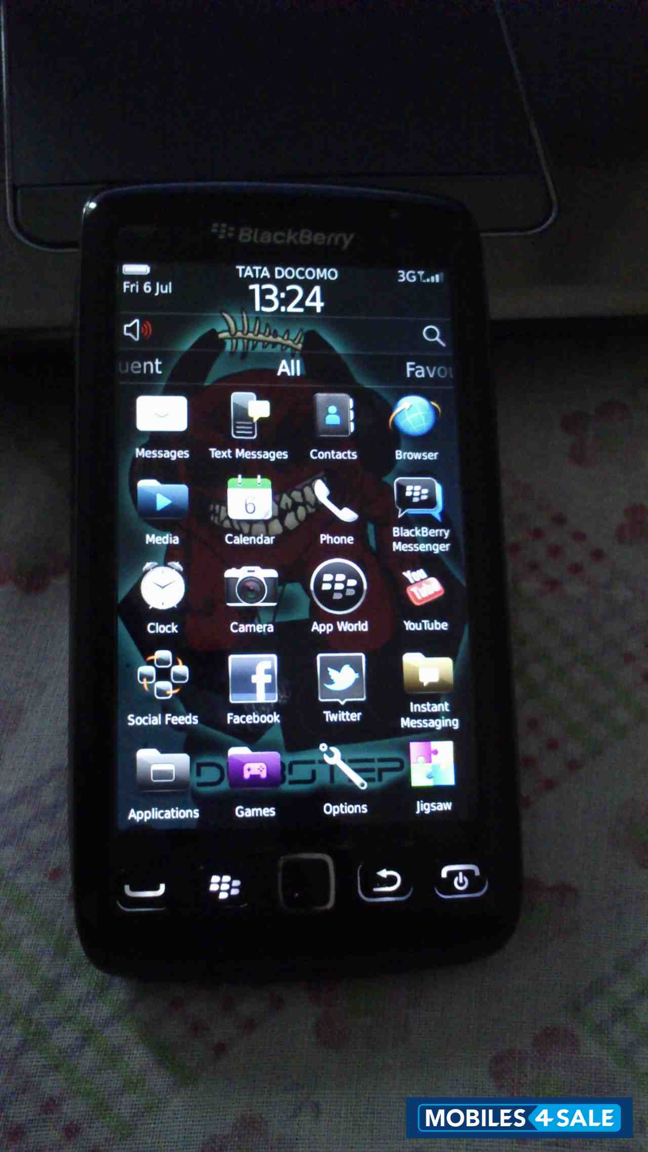 Black BlackBerry Torch 9860