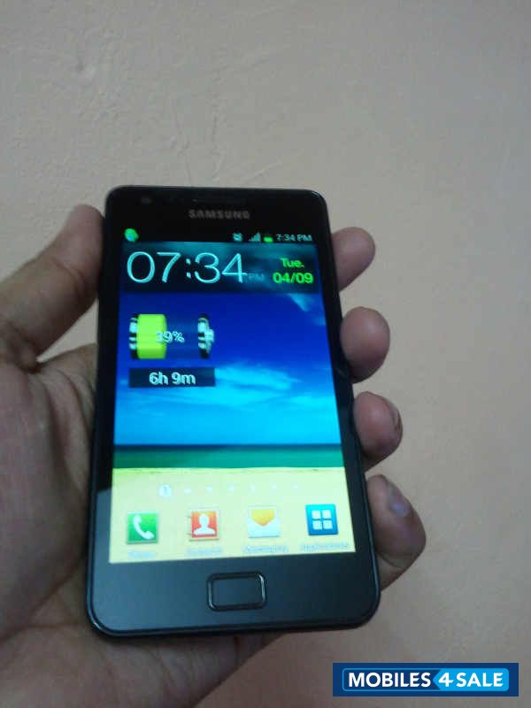 Black Samsung Galaxy S2