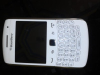 White BlackBerry Curve 9360