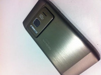 Bronze Nokia N8