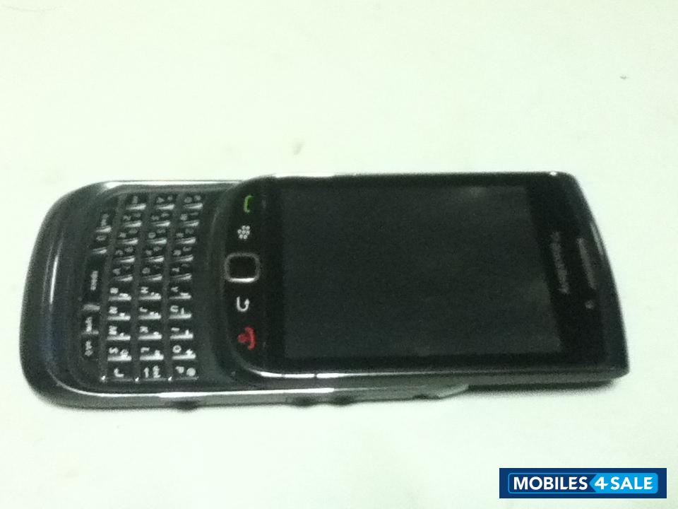 Black BlackBerry Torch 9800