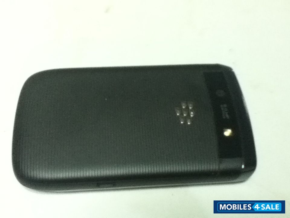 Black BlackBerry Torch 9800