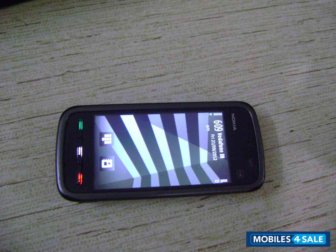 Black Nokia 5233