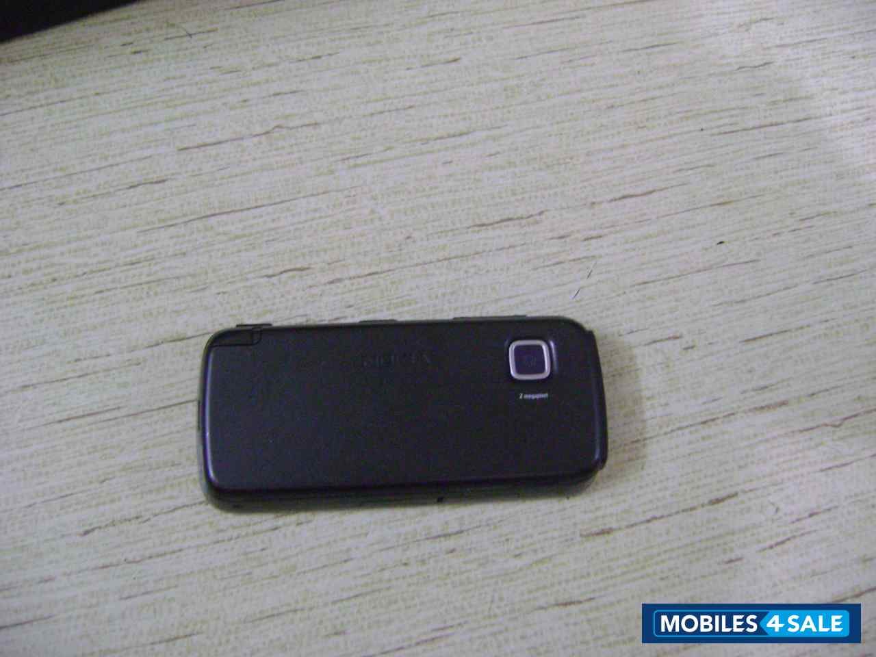 Black Nokia 5233