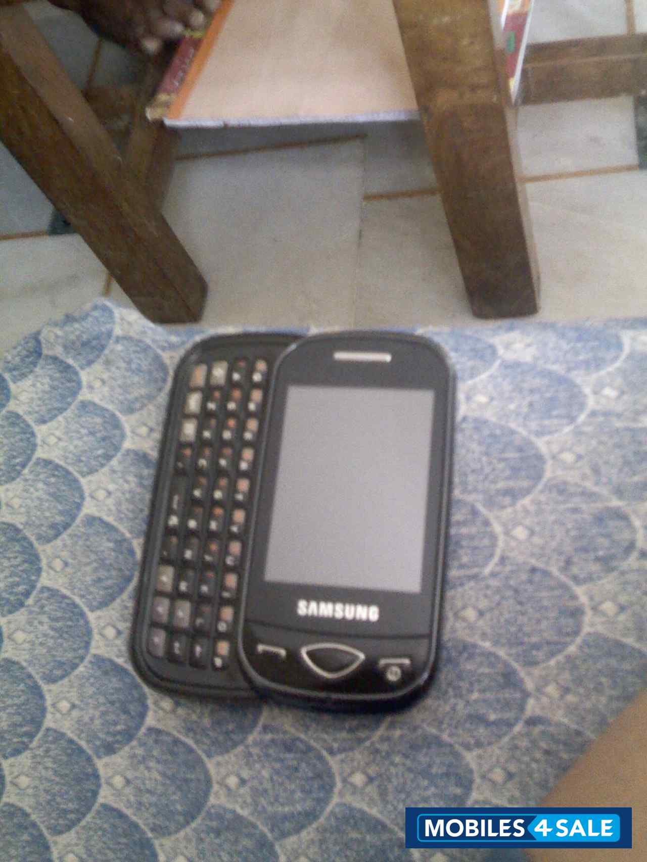 Noir Black Samsung Corby