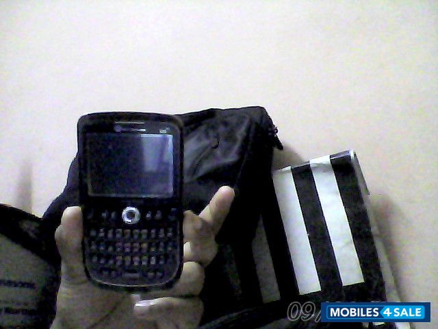 Black Micromax Q5 fb