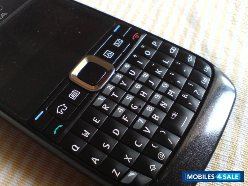 Black Nokia E63