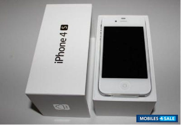 White Apple iPhone 4S