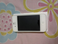 White Apple iPhone 4S