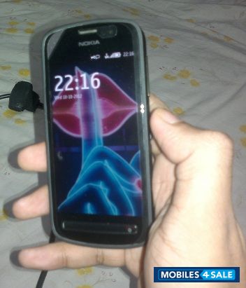 Black Nokia 808