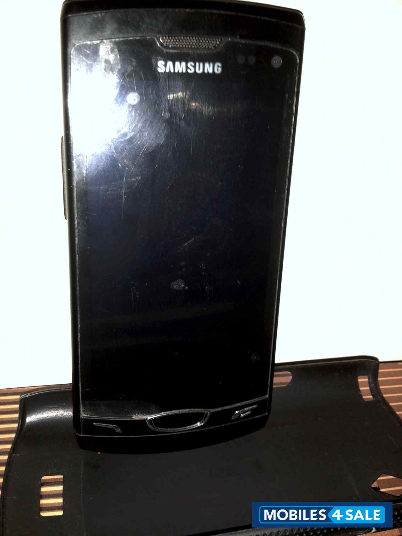 Black Samsung Wave 2