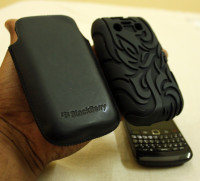 Black BlackBerry Bold 9780