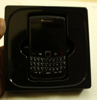 Black BlackBerry Bold 9780