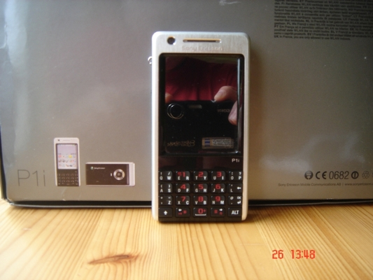 Silver And Black Sony Ericsson P1