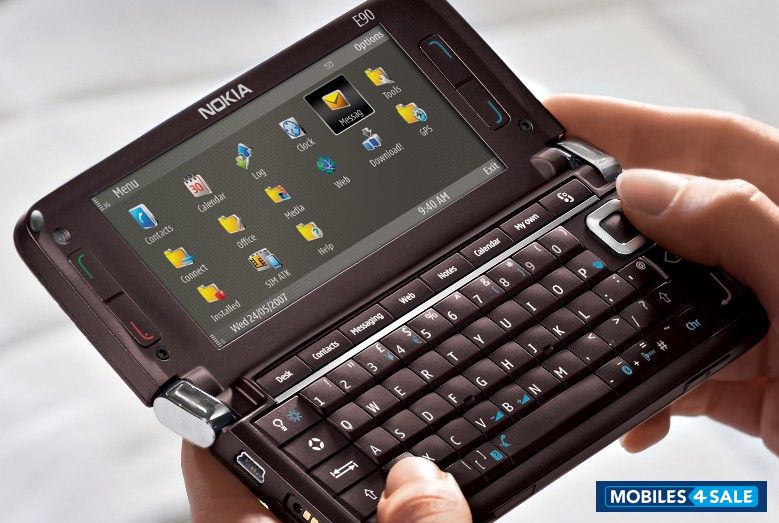 Stylish Black Nokia E90