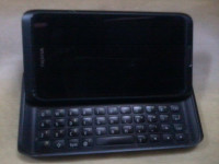 Black Nokia E7-00