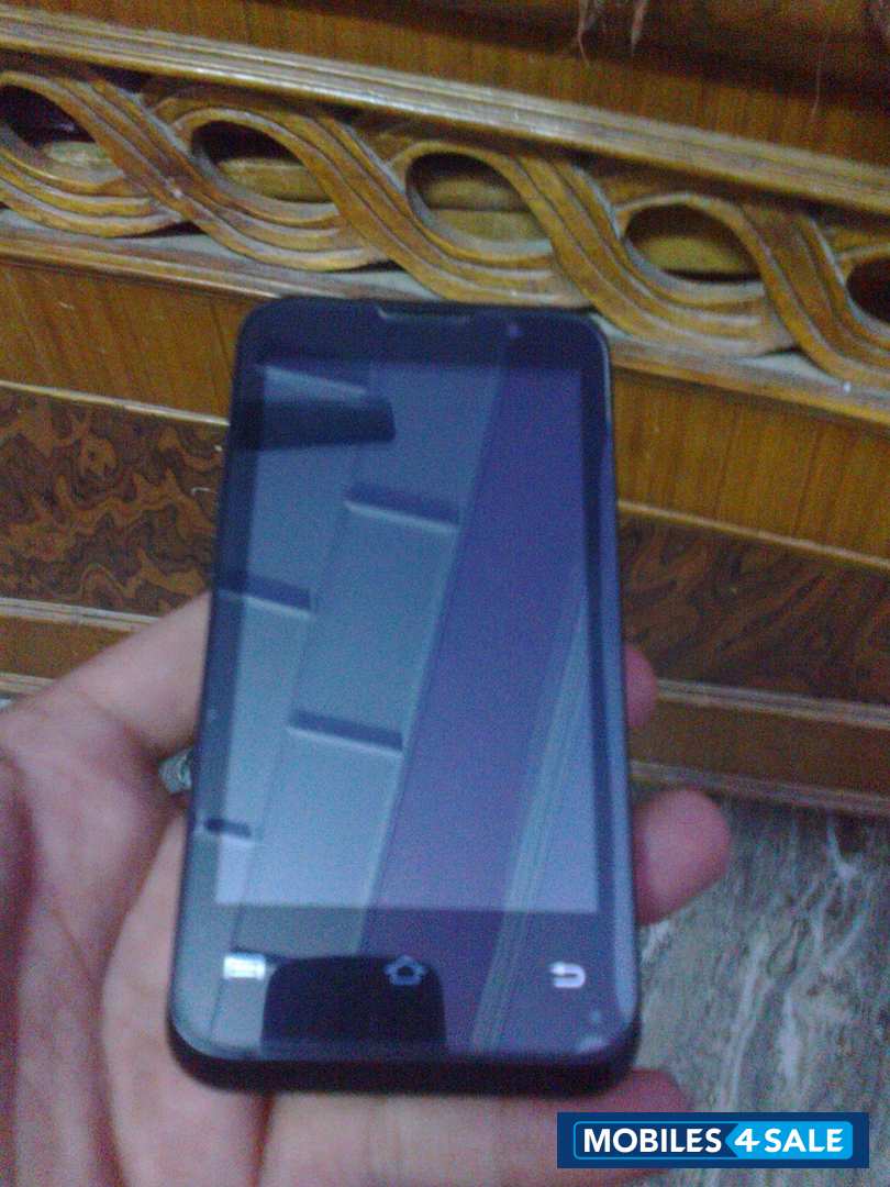 Black Micromax A87