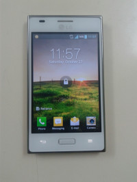 White LG Optimus L5