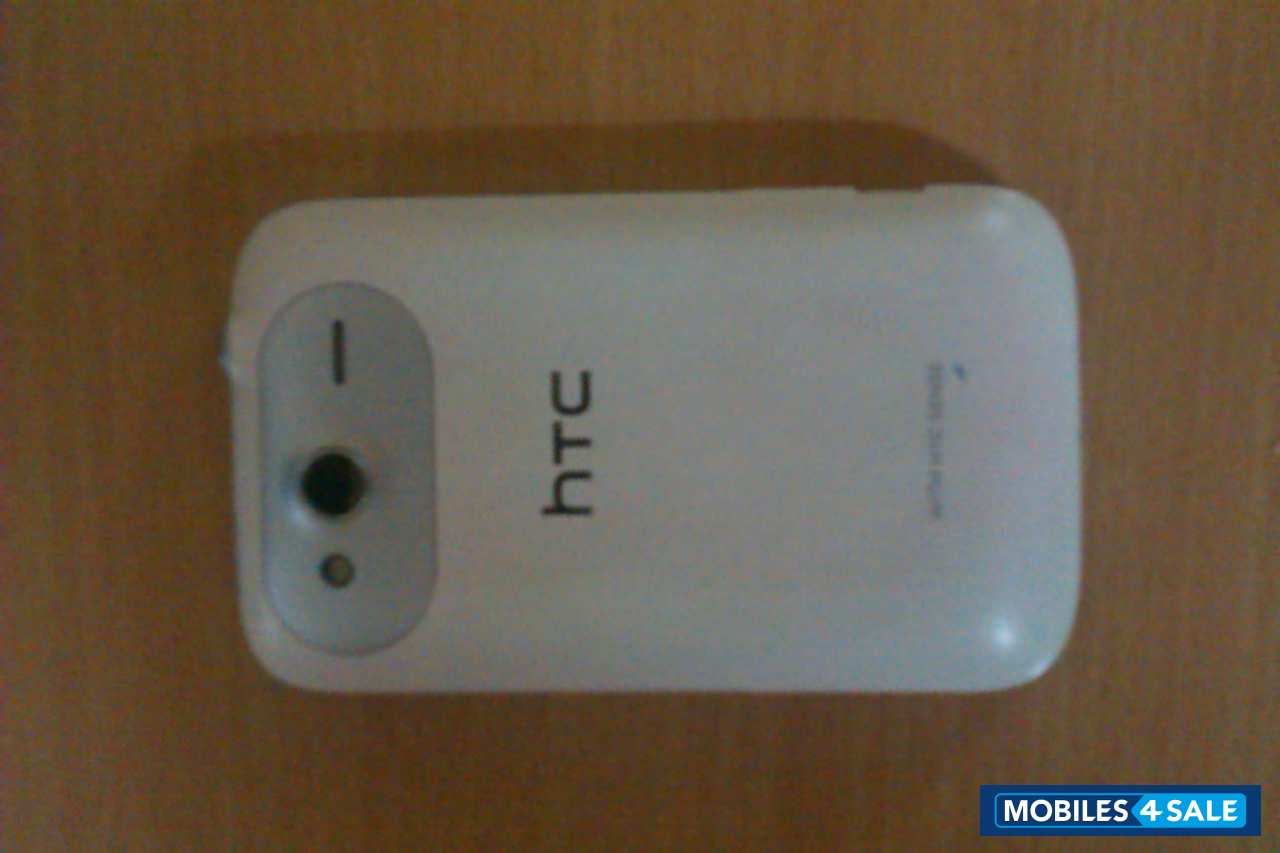 White HTC Wildfire S