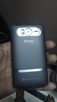 Silver HTC HD7