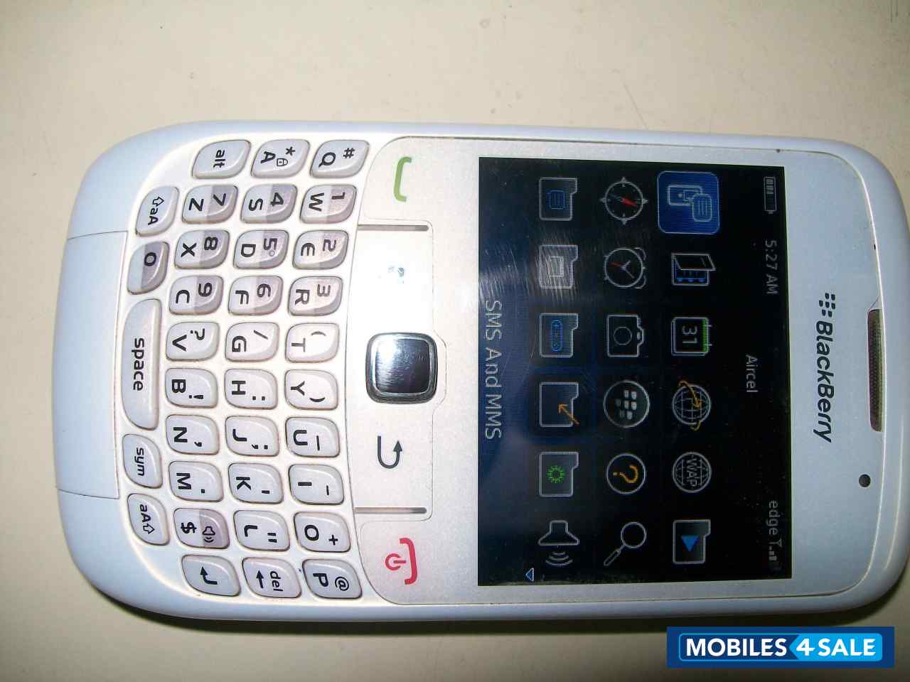 White BlackBerry Curve 8520