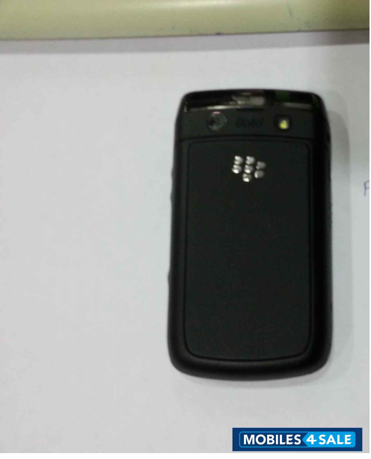 Black BlackBerry Bold 9780