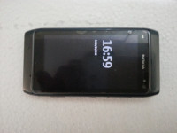 Black Nokia N8