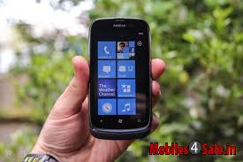 Black Nokia Lumia 610