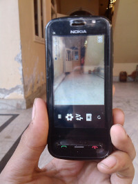 Black Nokia C6