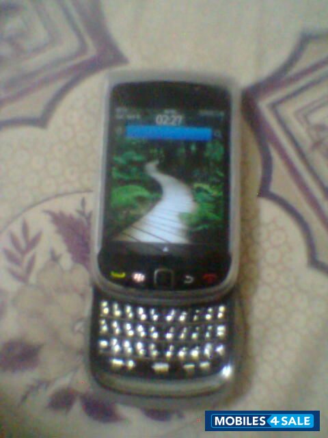 Black BlackBerry Torch 9810