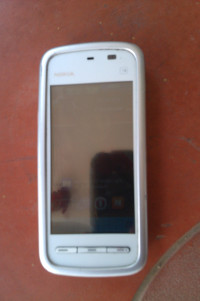 White Nokia 5230