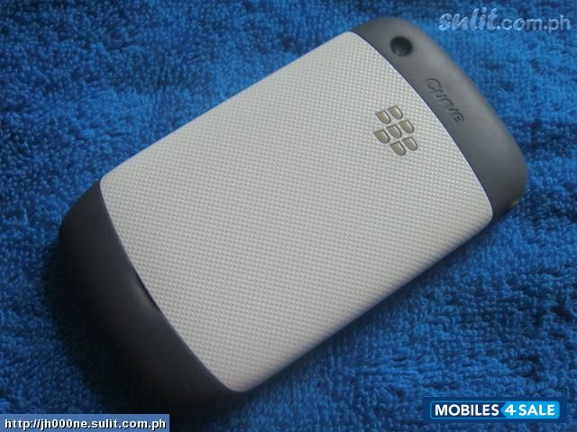 White BlackBerry Curve 9300