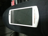 White Sony Xperia neo V