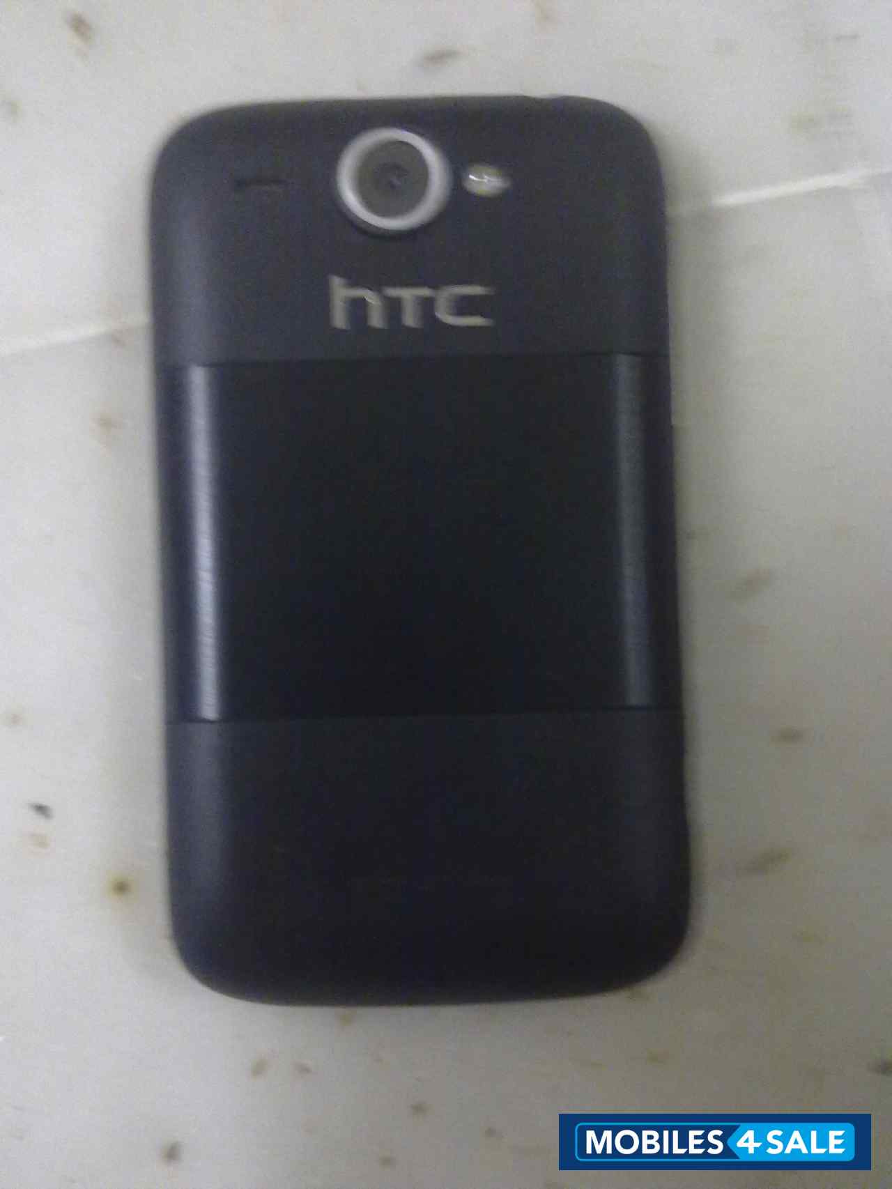 Black HTC Wildfire