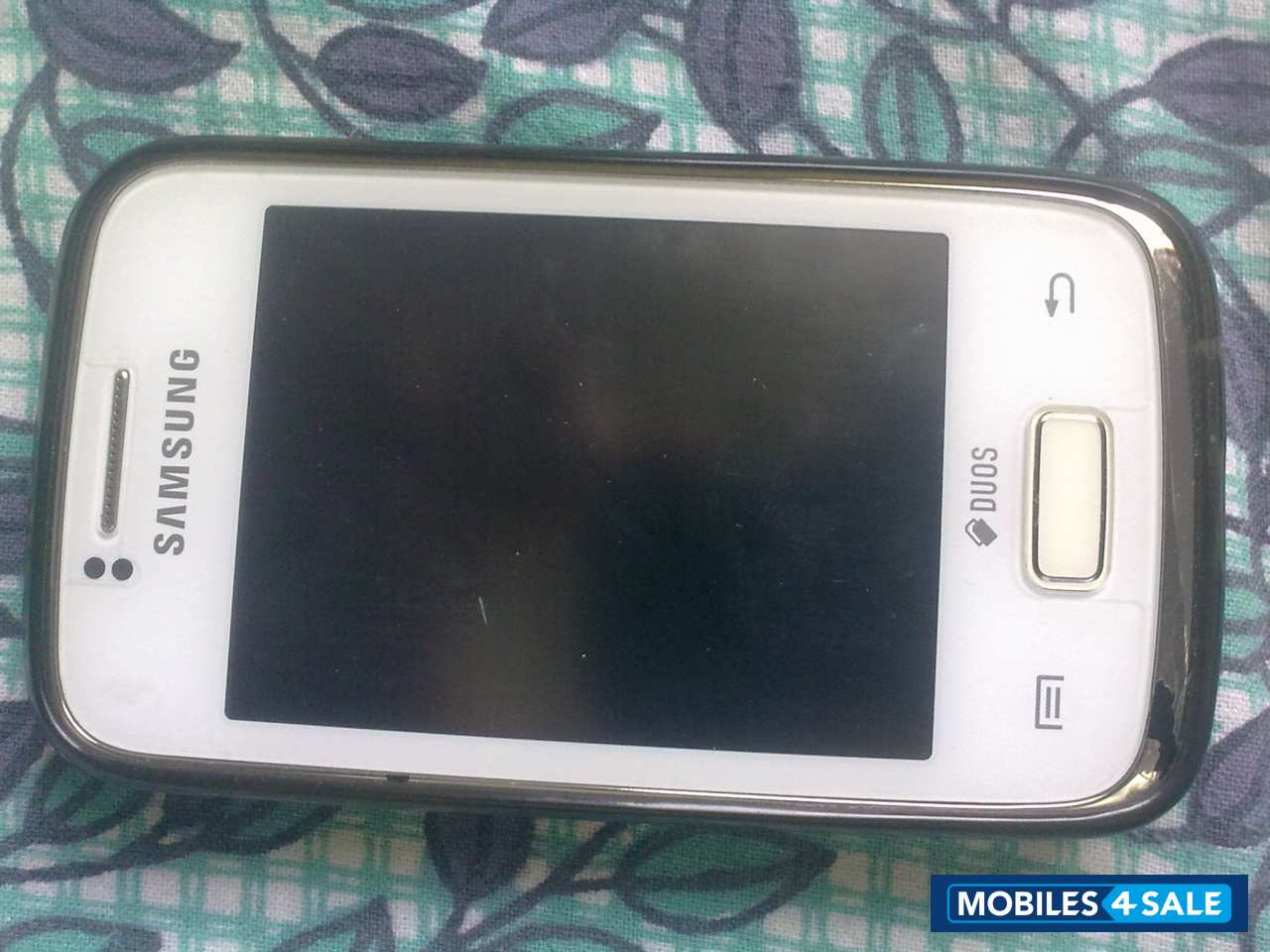 White Samsung Galaxy Y Duos S6102