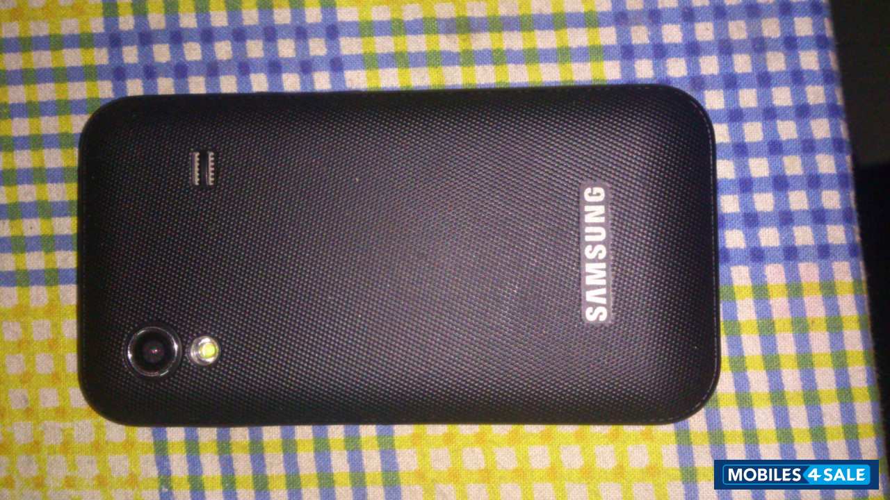 Black, White Samsung Galaxy Ace