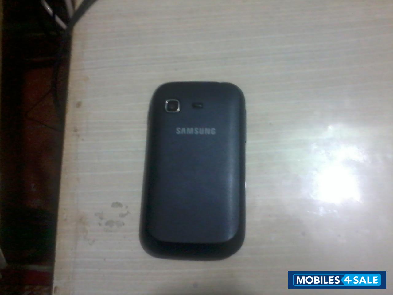 Black Samsung Galaxy Pocket