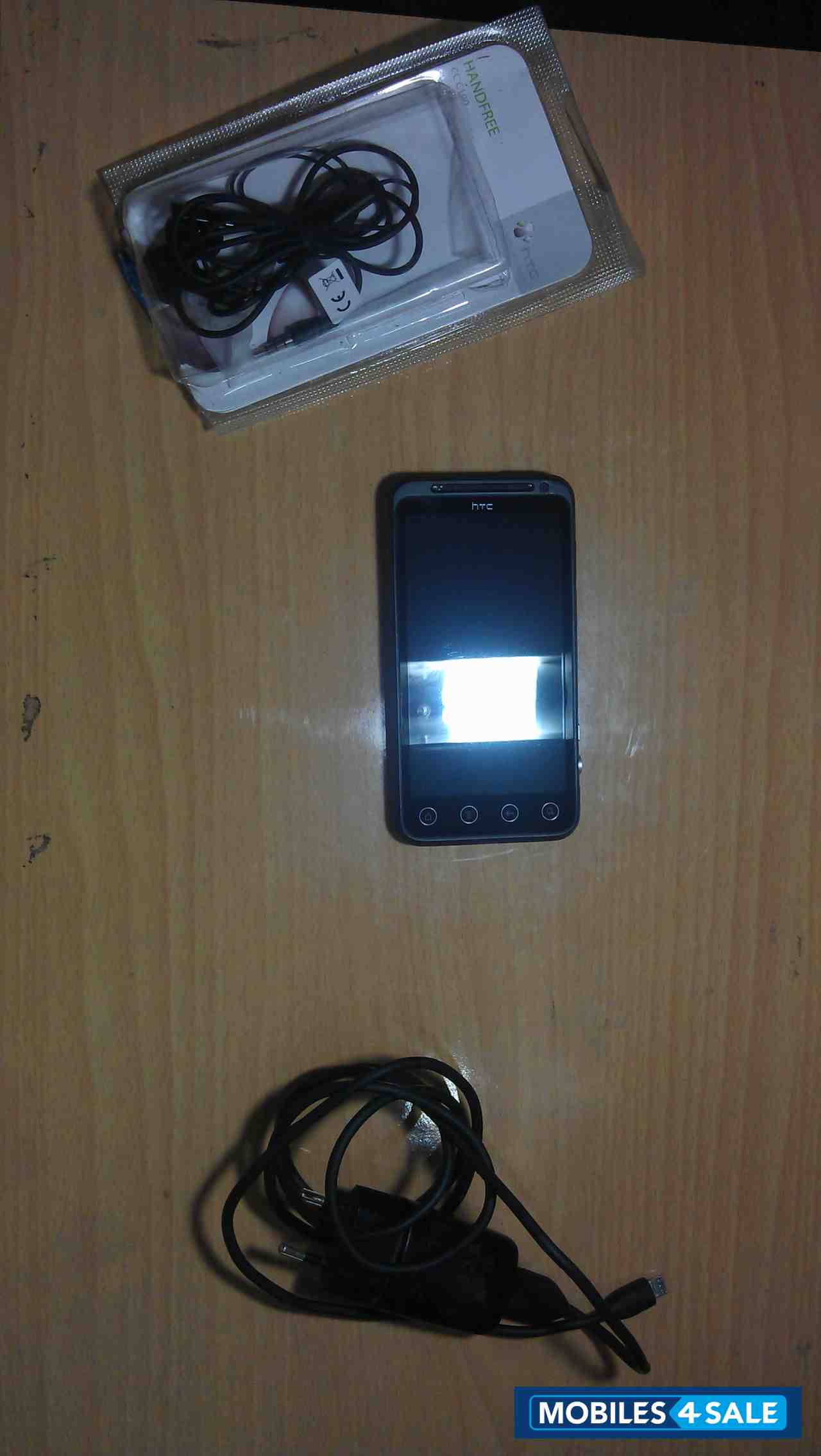 Black HTC EVO 3D