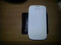 White Samsung S-series S3