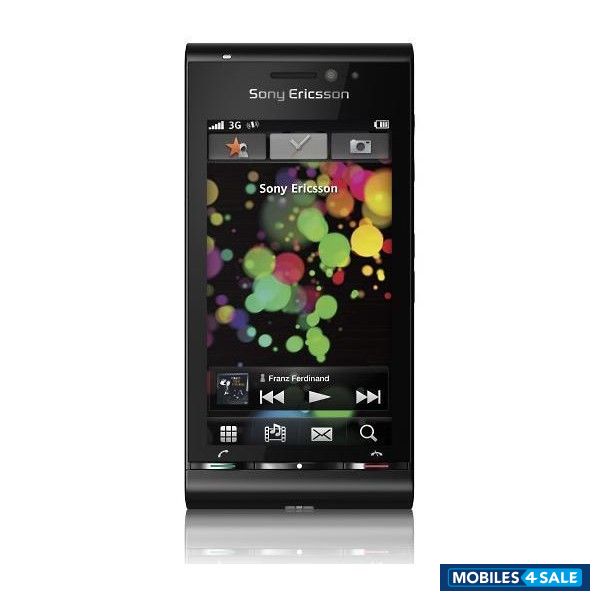 Black Sony Ericsson Satio