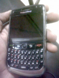 Black BlackBerry Curve 8900