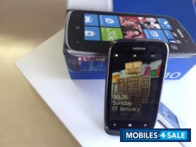 Black Nokia Lumia 610