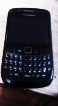 Black BlackBerry Curve 8520