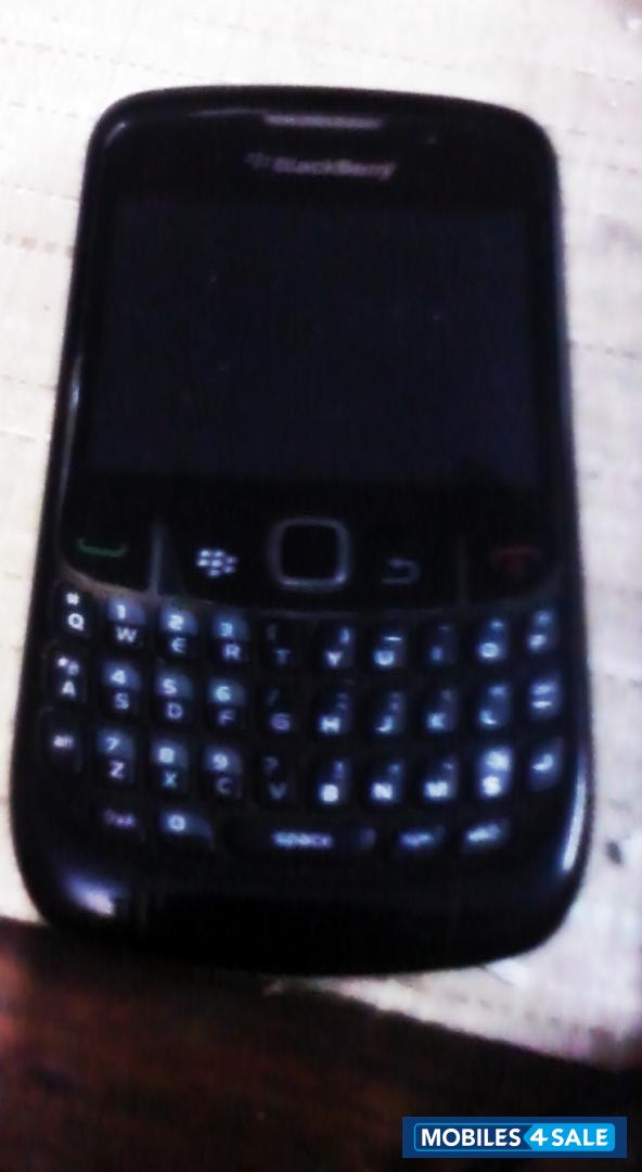 Black BlackBerry Curve 8520