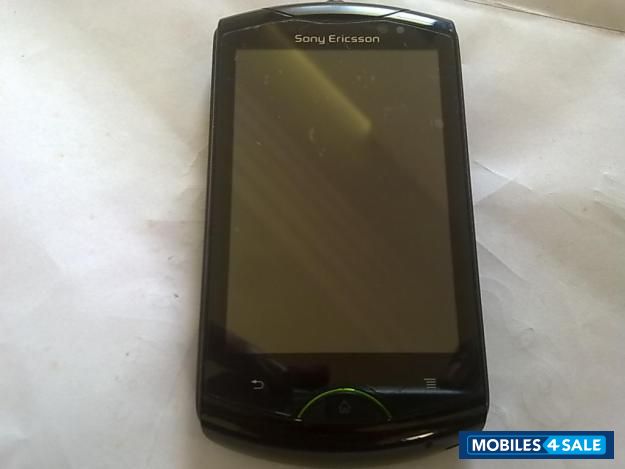 Black Sony Ericsson WT19i Black