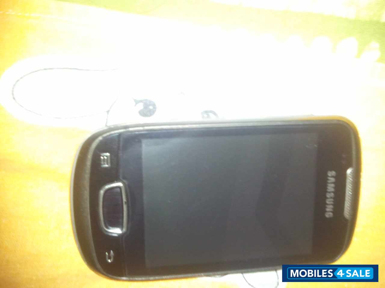 Black Samsung Galaxy Pop S5570