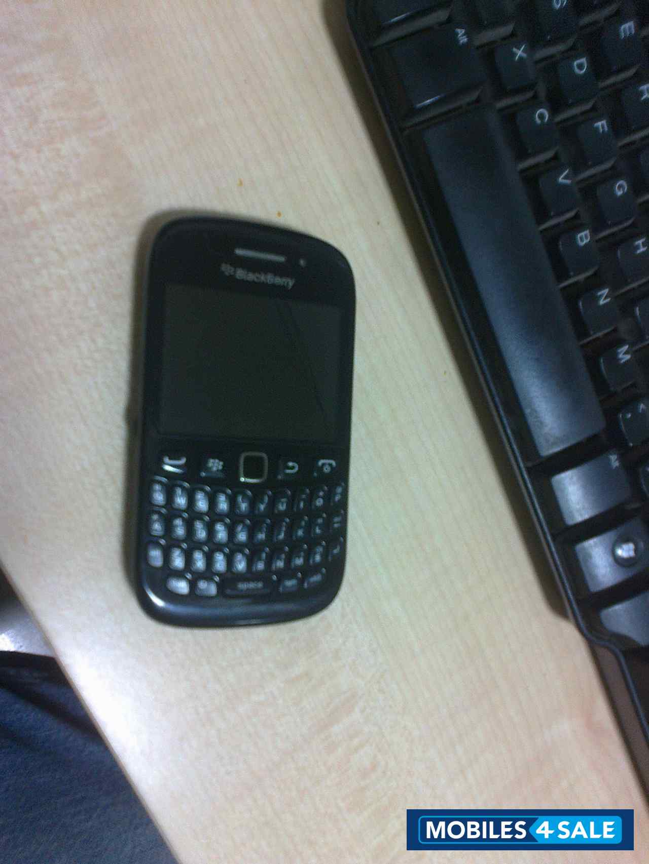 Black BlackBerry Curve 9220