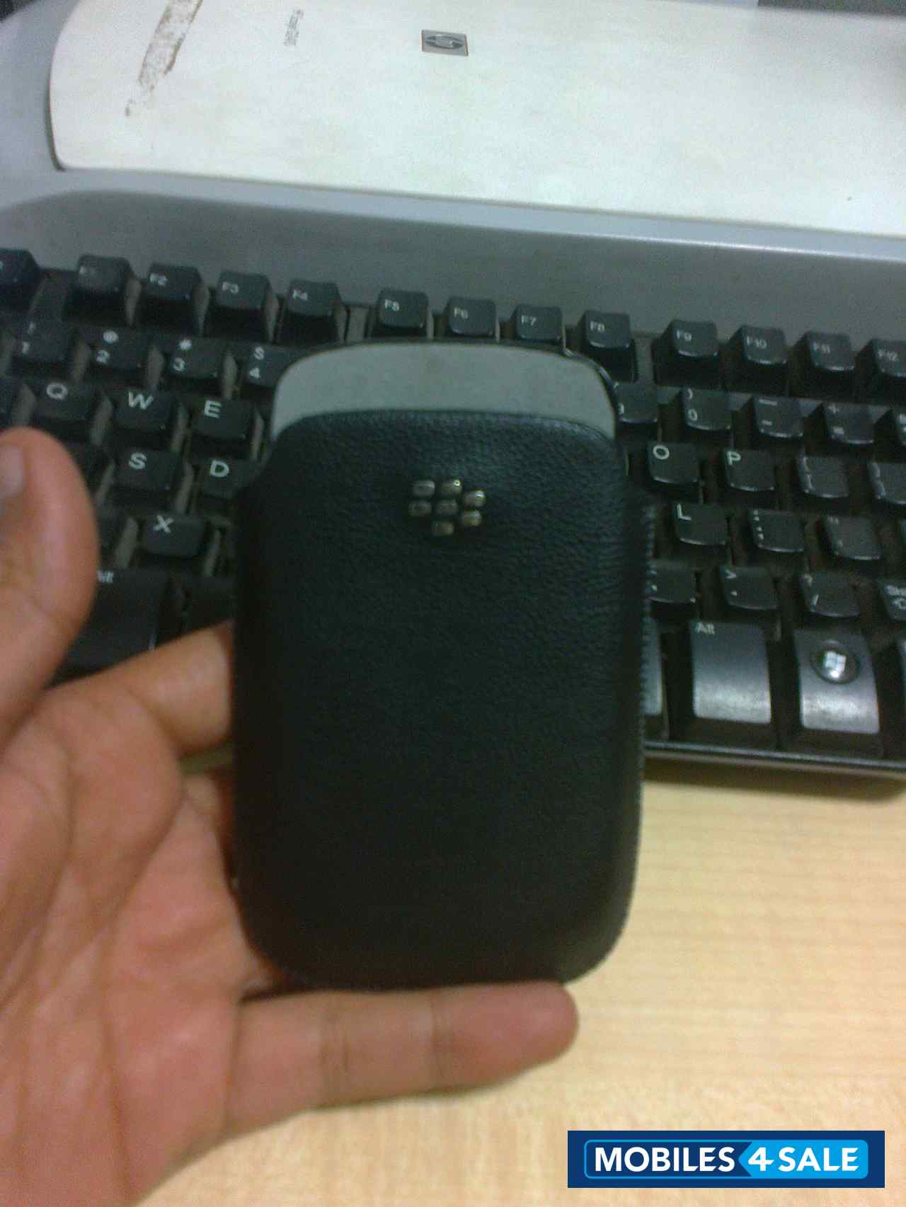 Black BlackBerry Curve 9220