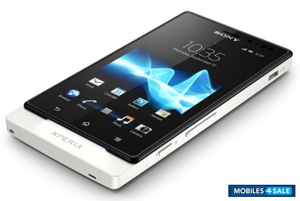 White Sony Xperia sola